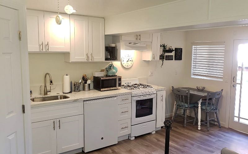 Furnished Finder property 433572_1 photo 5