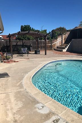 Furnished Finder property 433601_1 photo 22