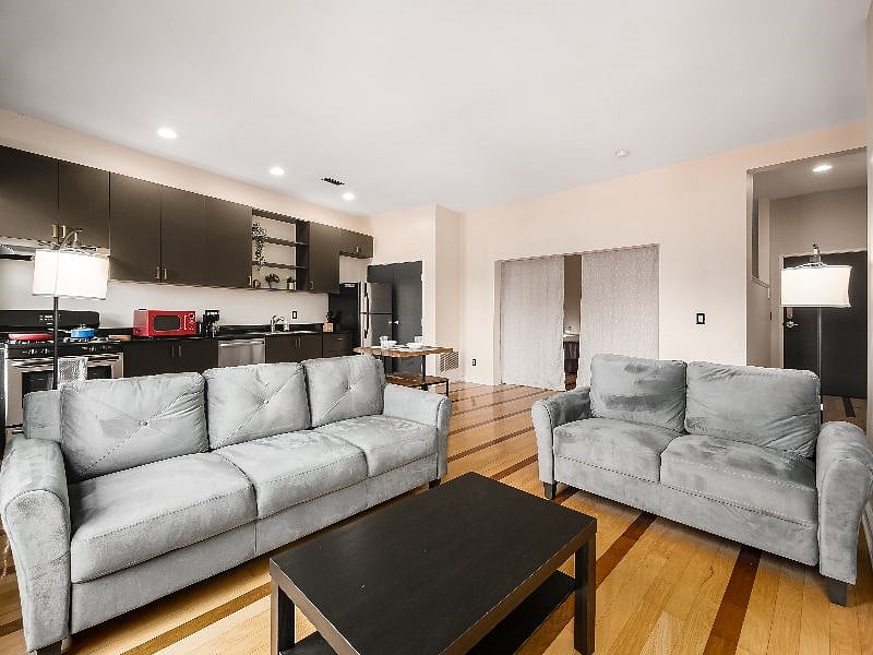 Furnished Finder property 433603_1 photo 15