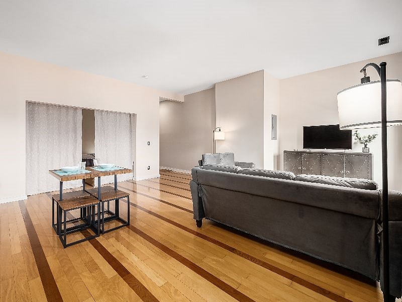Furnished Finder property 433603_1 photo 16