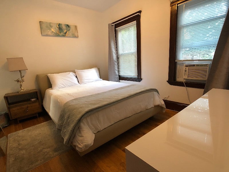 Bedroom #2 - Queen Bed