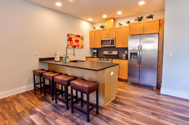 Furnished Finder property 433625_1 photo 9