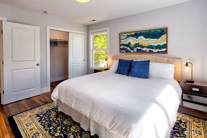 Furnished Finder property 433625_1 photo 14