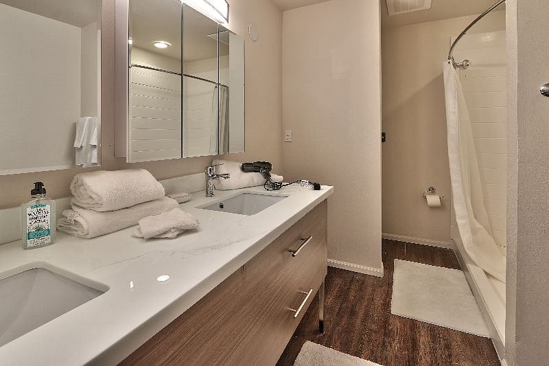 Furnished Finder property 433626_1 photo 3