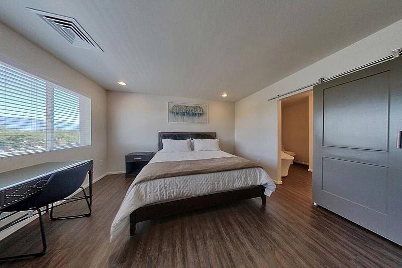 Furnished Finder property 433626_1 photo 7