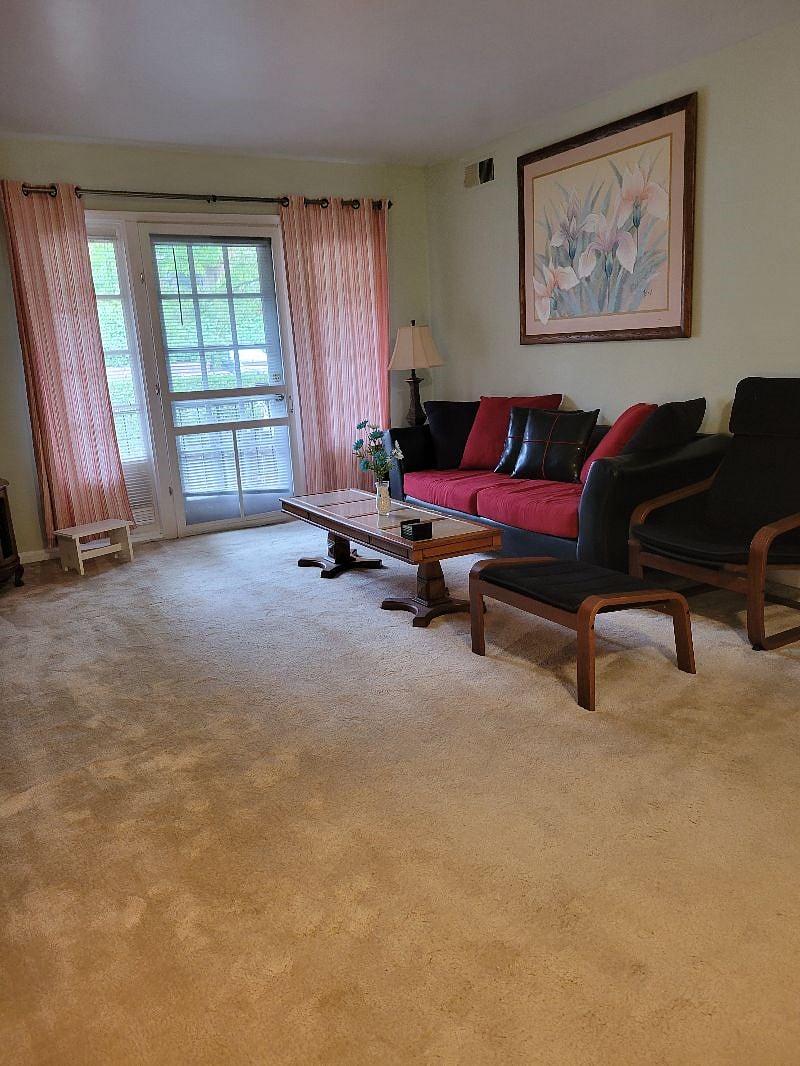 Furnished Finder property 433672_1 photo 3