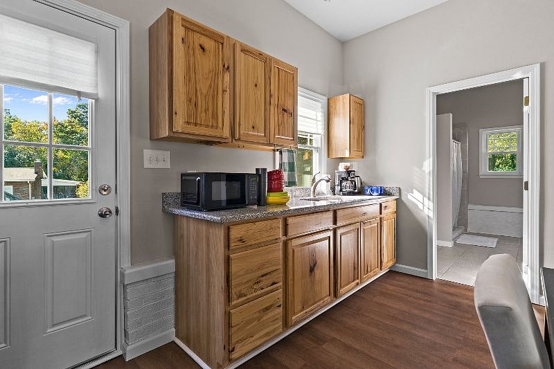 Furnished Finder property 433692_1 photo 5