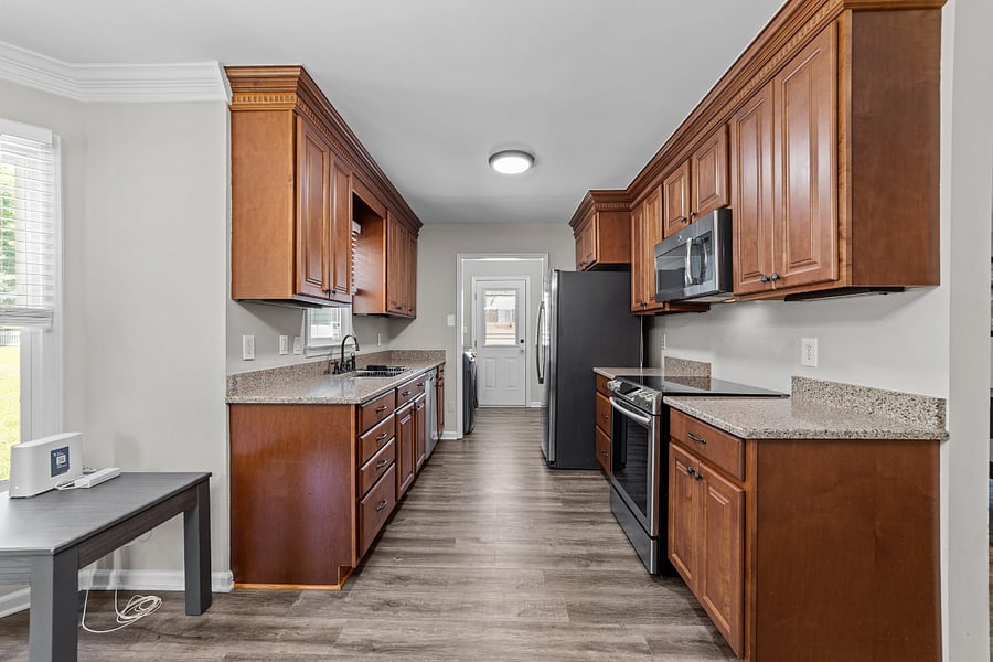 Furnished Finder property 433692_2 photo 9