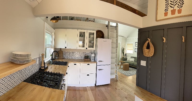 Furnished Finder property 433756_1 photo 6