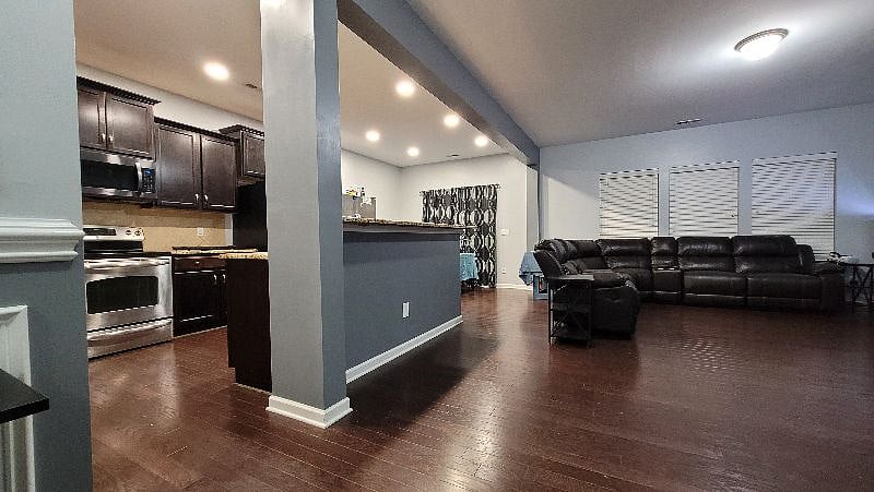Furnished Finder property 433763_1 photo 12