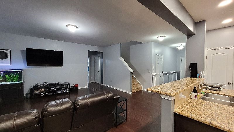 Furnished Finder property 433763_1 photo 18