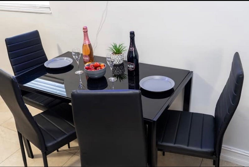 Eating area