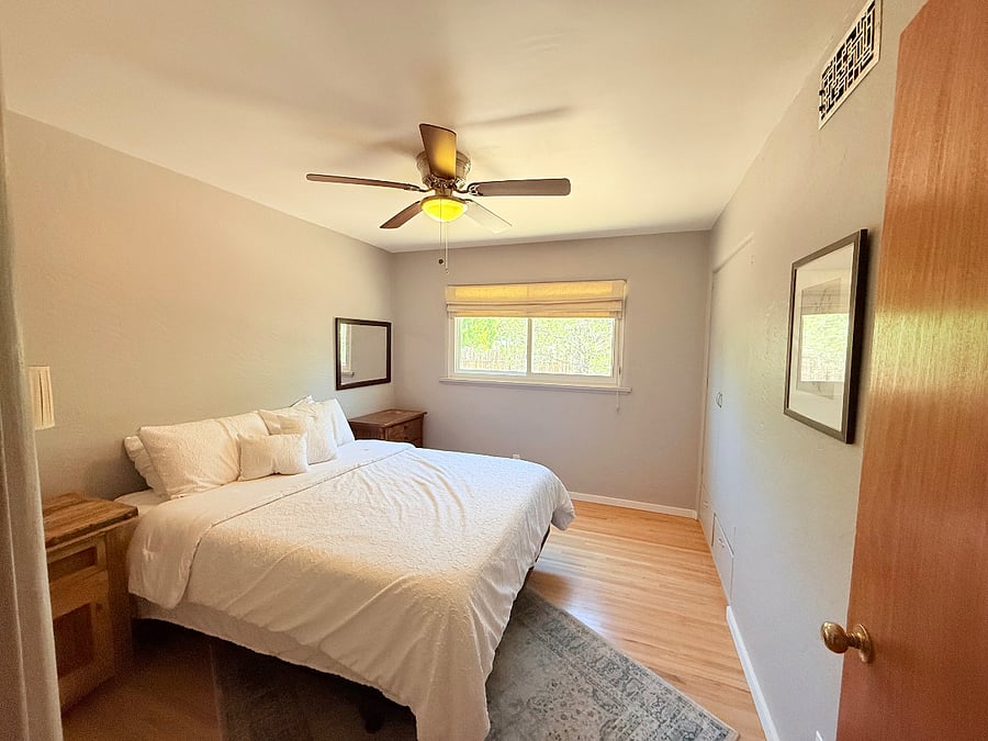Furnished Finder property 433839_1 photo 16