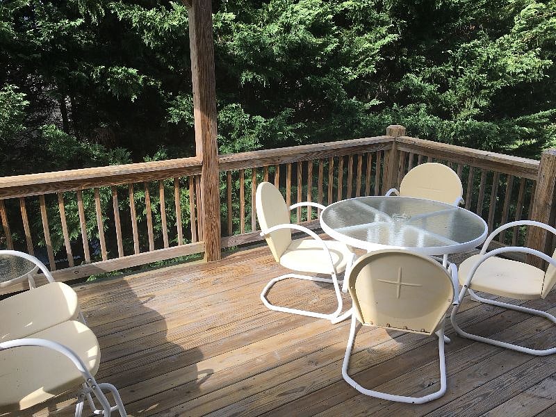 downstairs deck