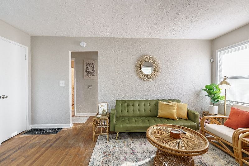 Furnished Finder property 433882_1 photo 6
