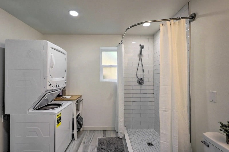 Furnished Finder property 433894_1 photo 15