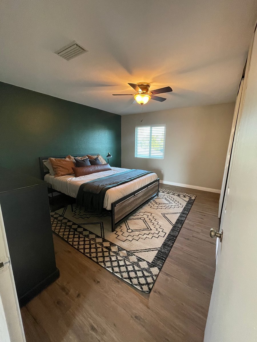 Furnished Finder property 433904_1 photo 11