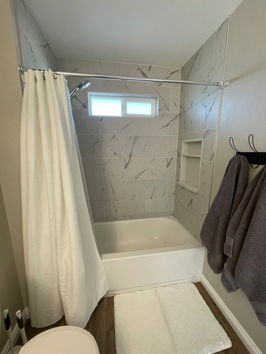 Furnished Finder property 433904_1 photo 12