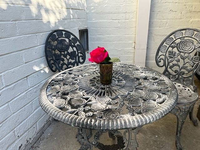 PRIVATE PATIO
