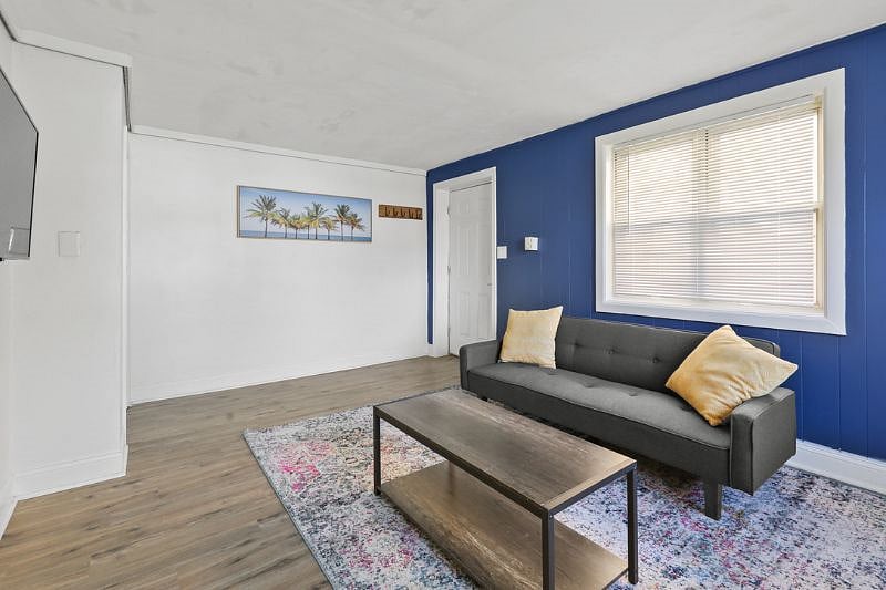 Furnished Finder property 433946_1 photo 6