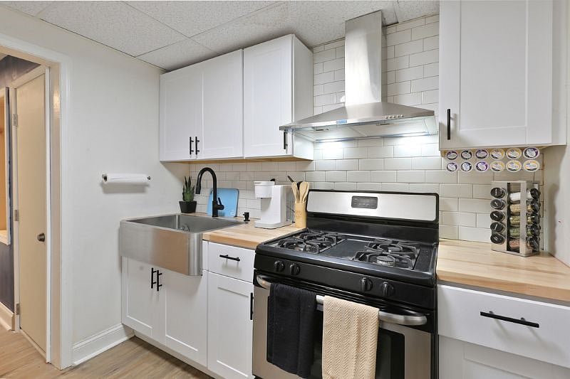 Furnished Finder property 433946_1 photo 23