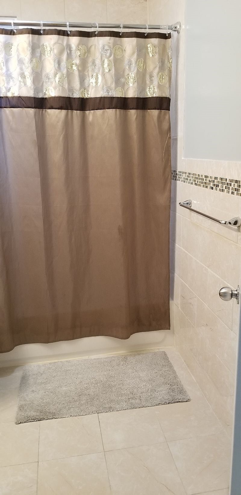 Furnished Finder property 433963_1 photo 11