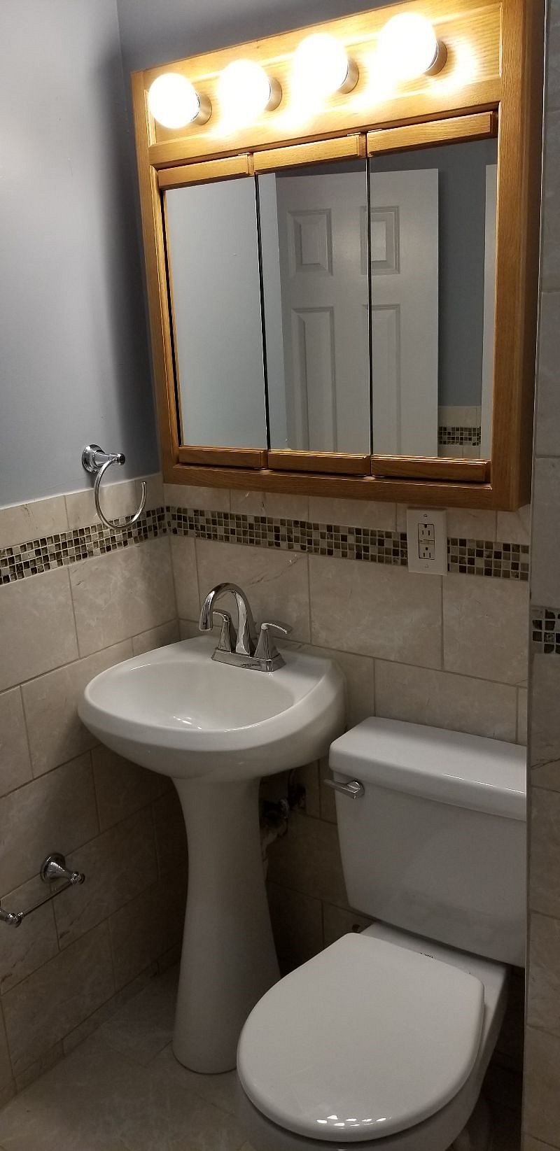 Furnished Finder property 433963_1 photo 12