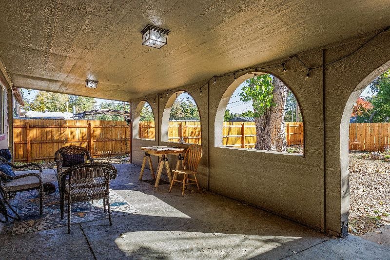 Furnished Finder property 434008_1 photo 17