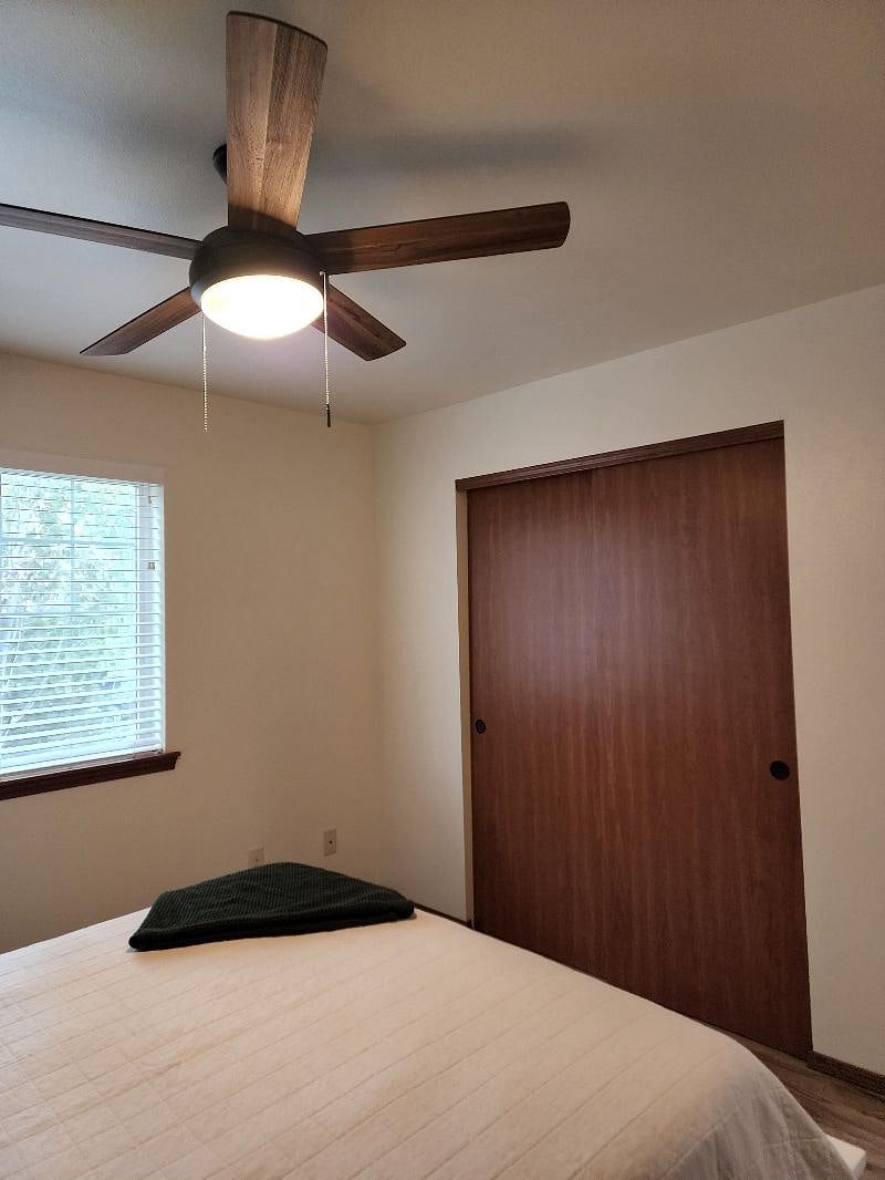 Furnished Finder property 434010_1 photo 8