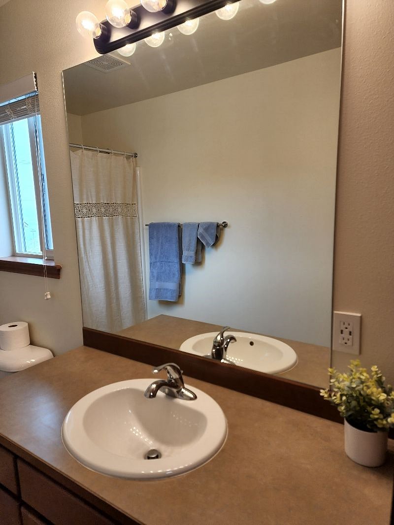 Furnished Finder property 434010_1 photo 14