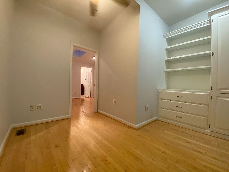 Furnished Finder property 434013_1 photo 12