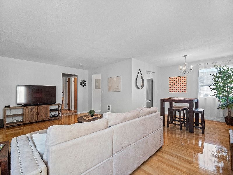 Furnished Finder property 434070_1 photo 4