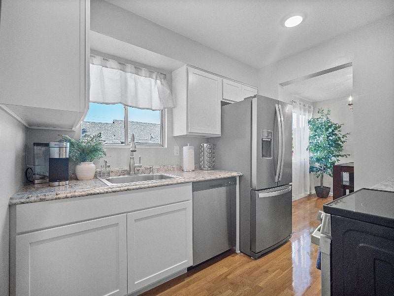 Furnished Finder property 434070_1 photo 7