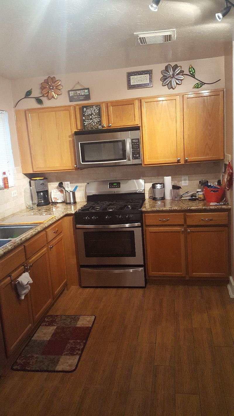 Furnished Finder property 434122_1 photo 3