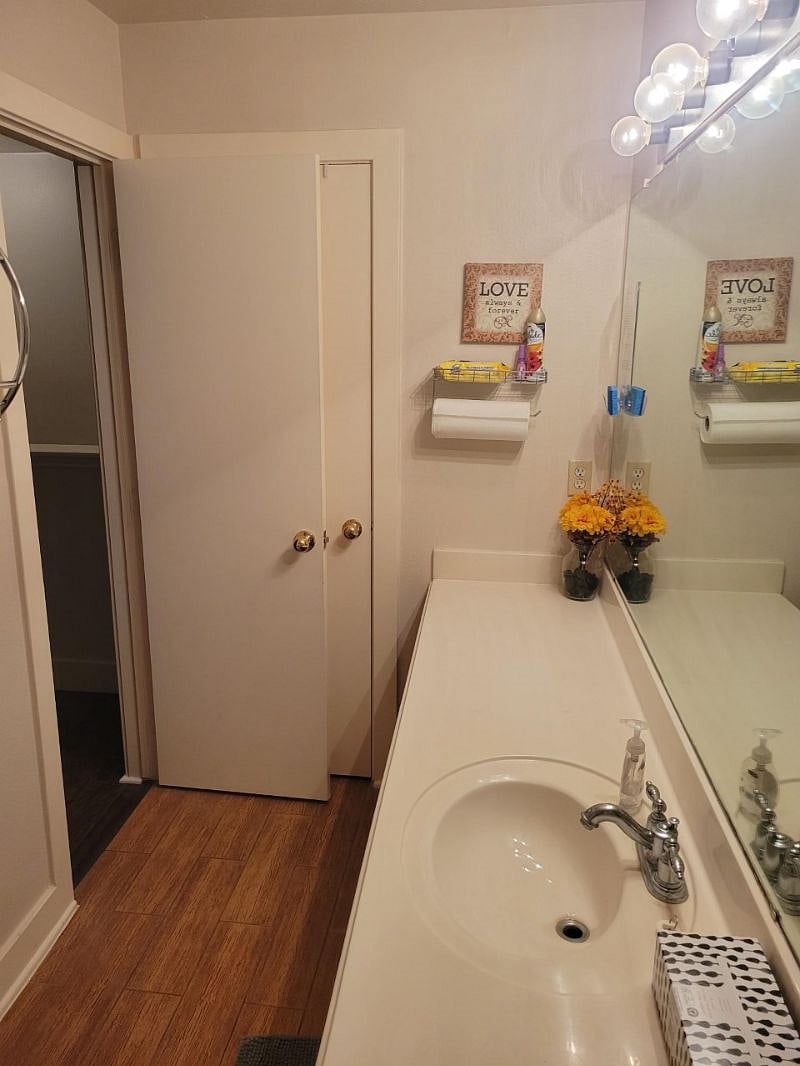 Furnished Finder property 434122_1 photo 5