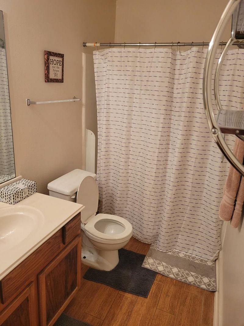 Furnished Finder property 434122_1 photo 6