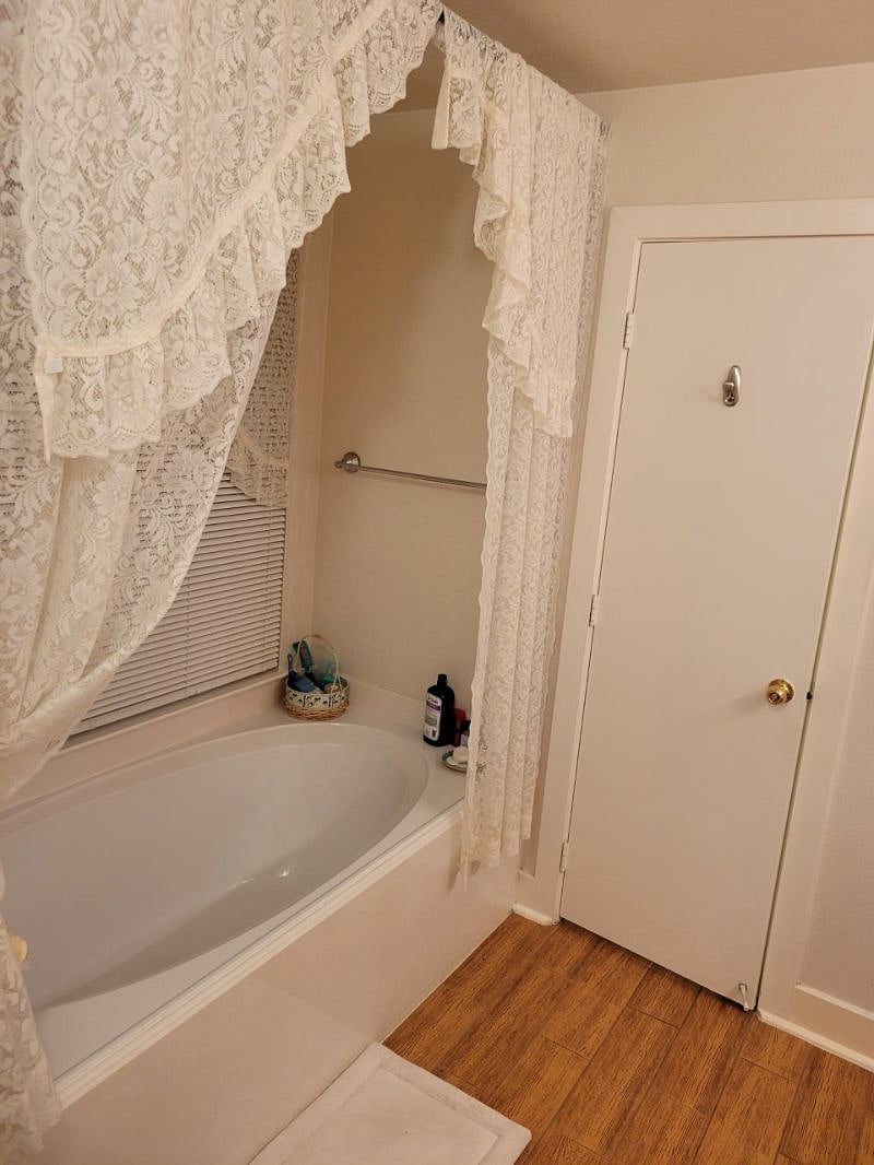 Furnished Finder property 434122_1 photo 9