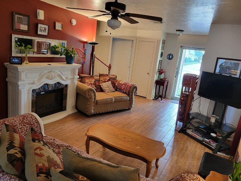 Furnished Finder property 434122_1 photo 12