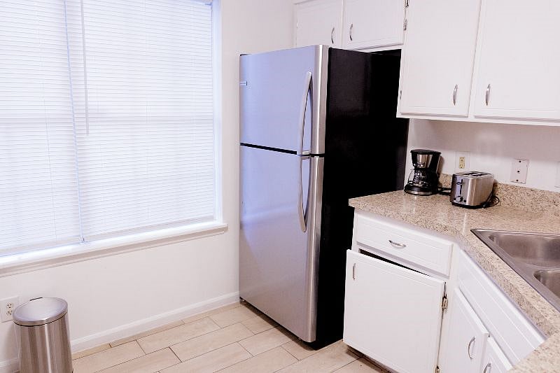 Furnished Finder property 434140_1 photo 27