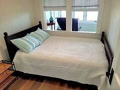 full size bed