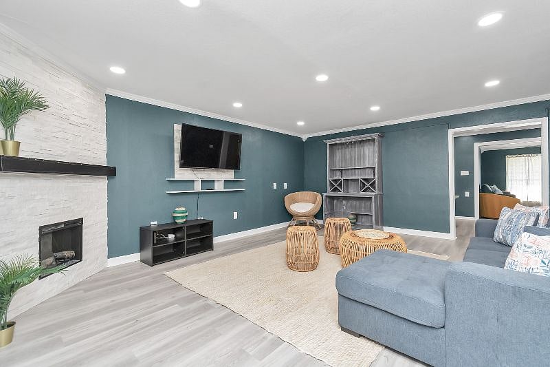 Furnished Finder property 434202_1 photo 33