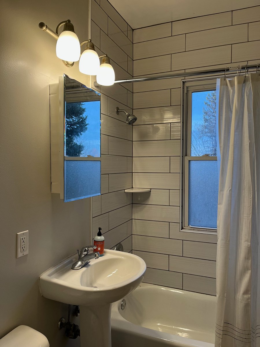 Furnished Finder property 434271_6 photo 8