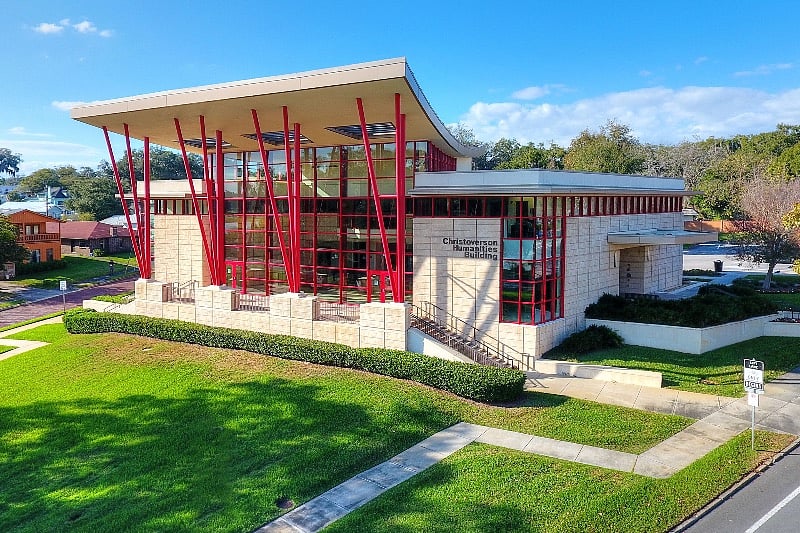 Florida Southern College; a short 5 minute drive from our Cottage.