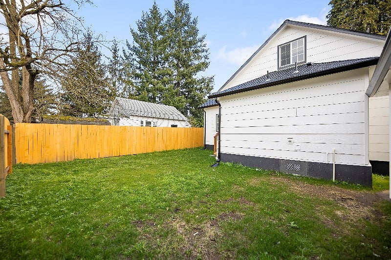 Furnished Finder property 434330_1 photo 25