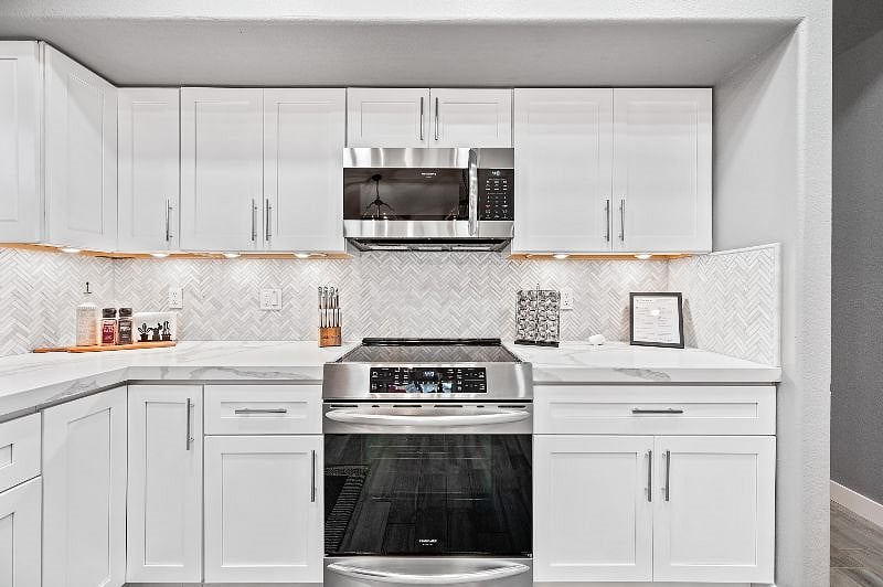 Furnished Finder property 434377_1 photo 11