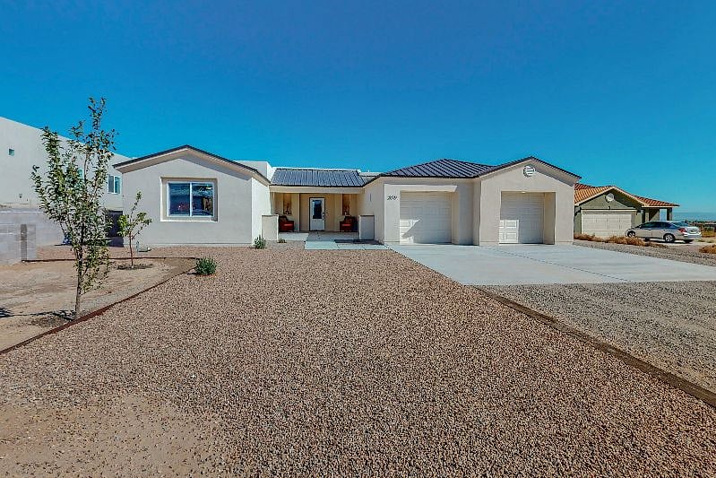 Furnished Finder property 434387_1 photo 3