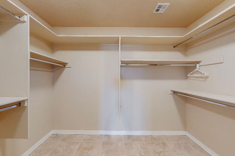 Furnished Finder property 434387_1 photo 21