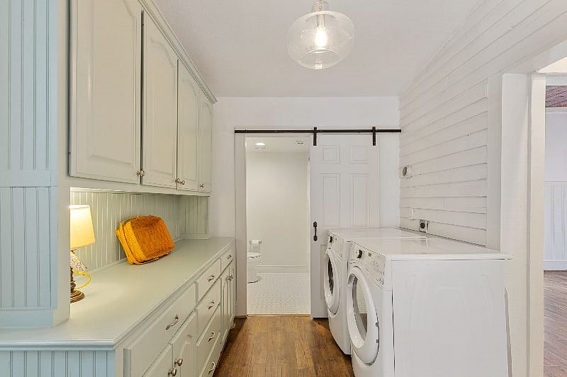 Furnished Finder property 434389_1 photo 25
