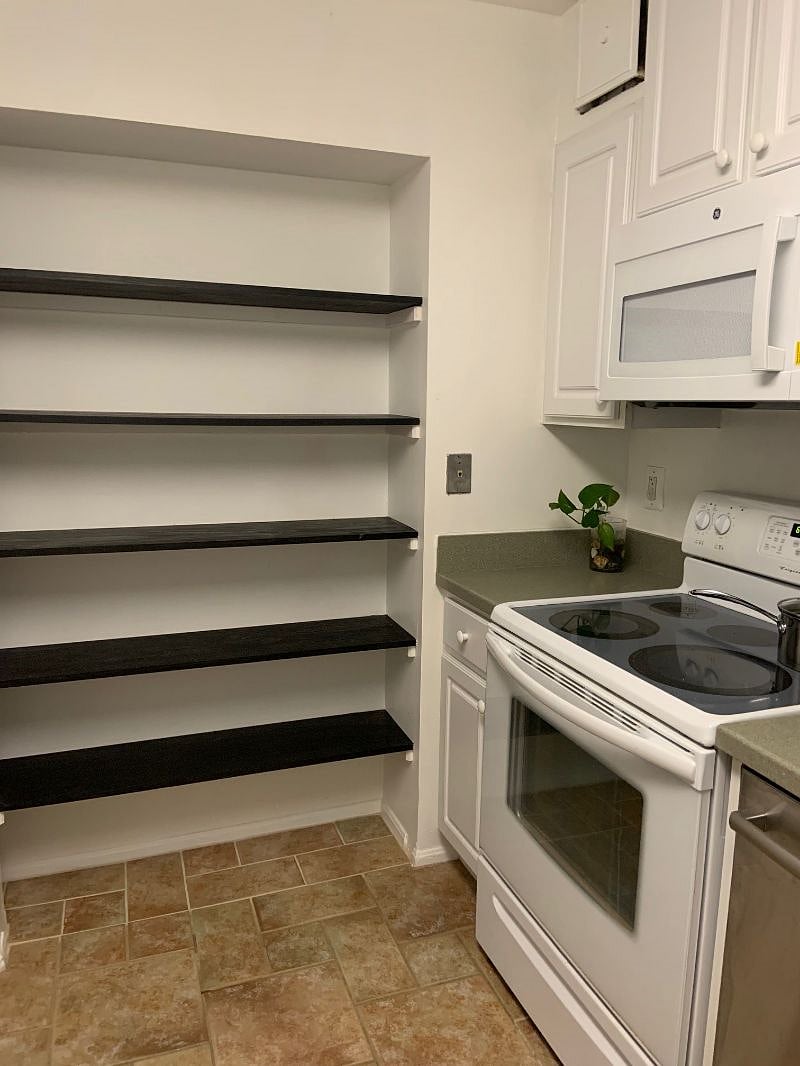 Plenty of space in open pantry.