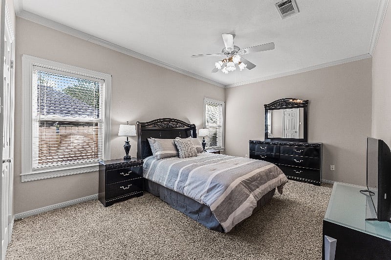 Third Bedroom with queen bed and flat screen TV